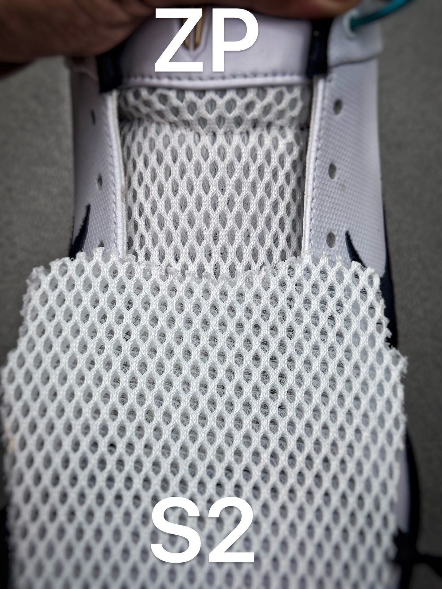 2023实战耐克科比4篮球鞋拆解真假对比