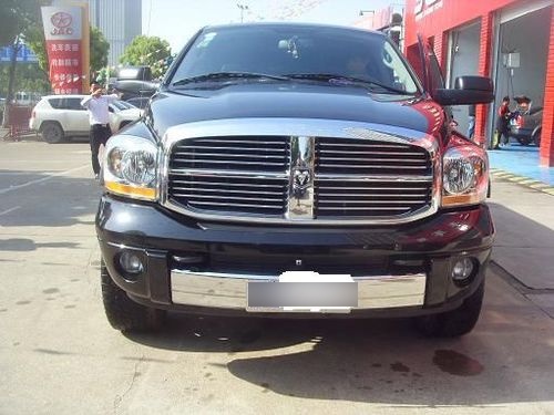 像羊头一样的标志是什么车