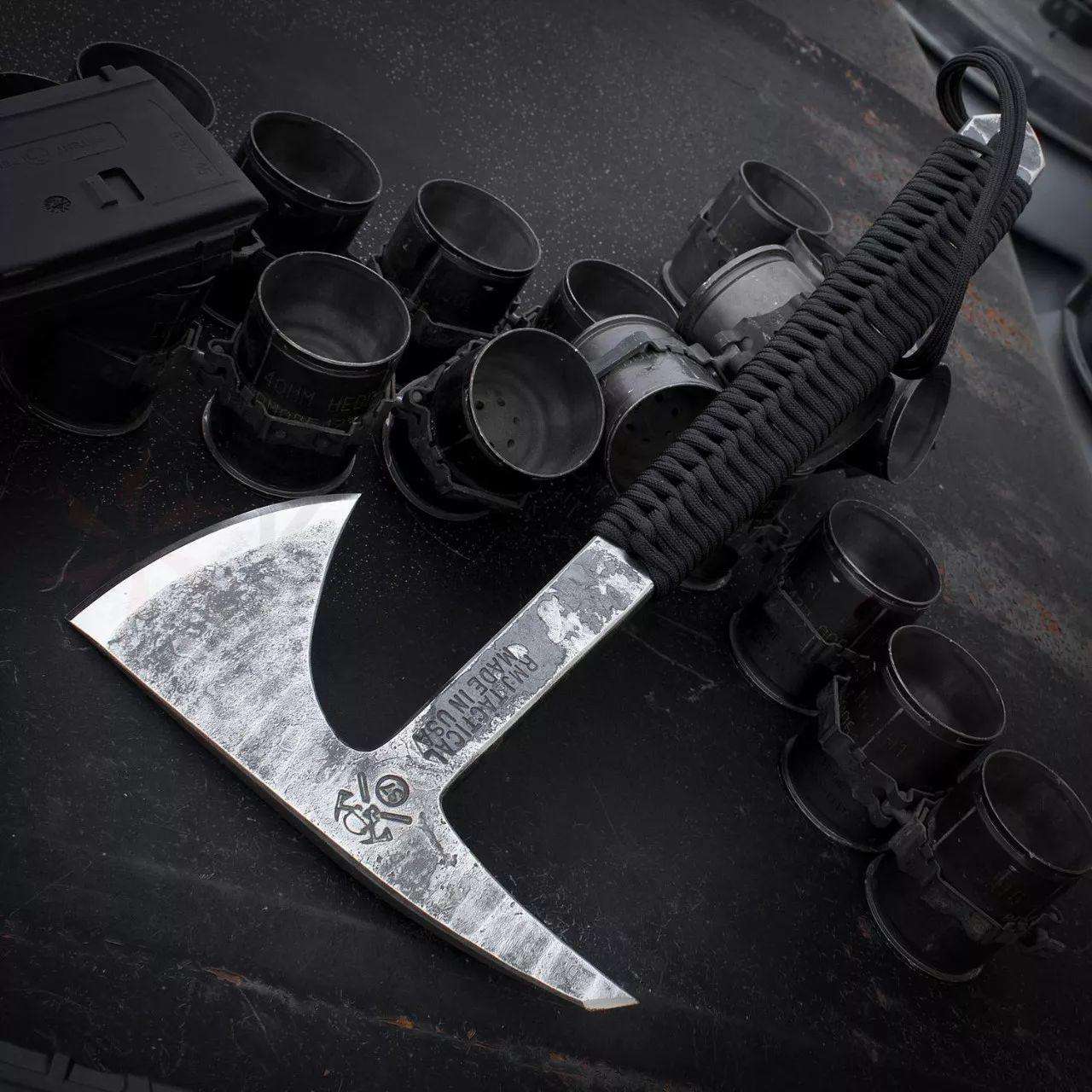 世界现代冷兵器纵览-美国战术战斧