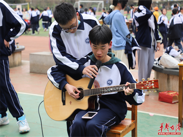 长沙市一中雨花新华都学校:爱在"义"起 情满校园