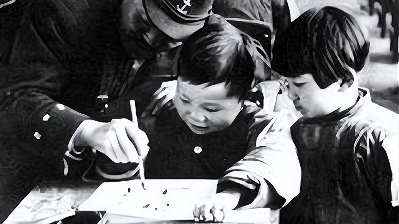 中华男儿认贼作父,战后成为抗日英雄