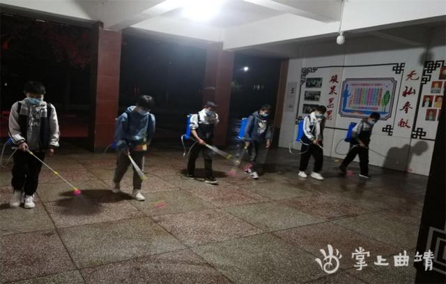 师宗彩云中学:抗疫有我—我们是小小抗疫志愿者