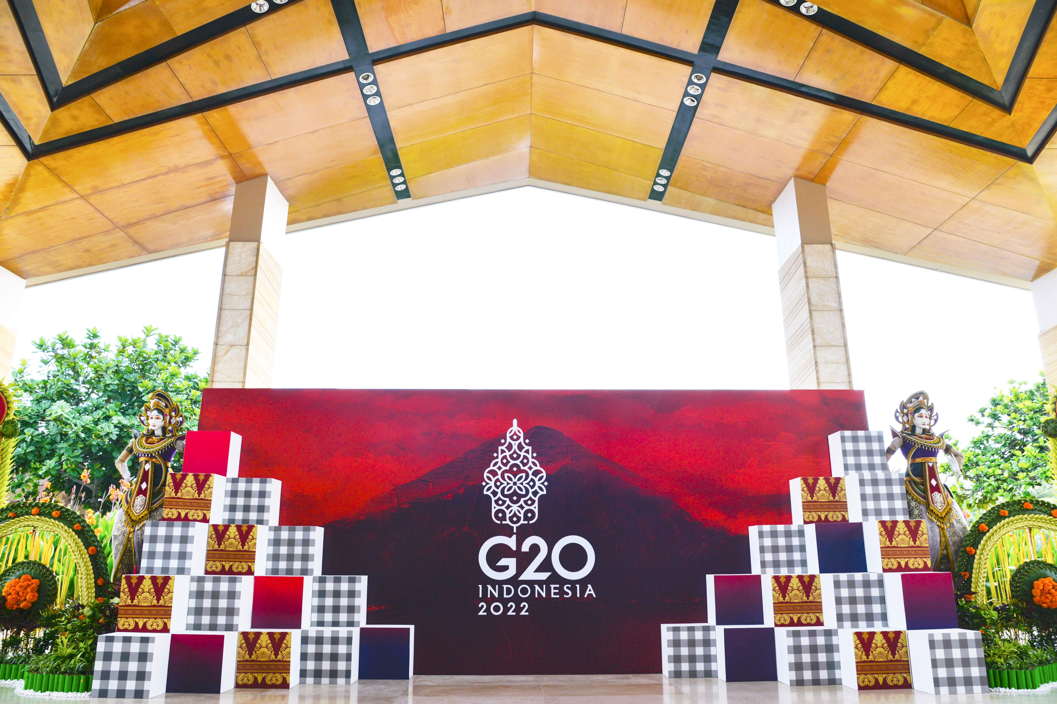 国际纵横谈|大国外交何以涌动"春之潮"