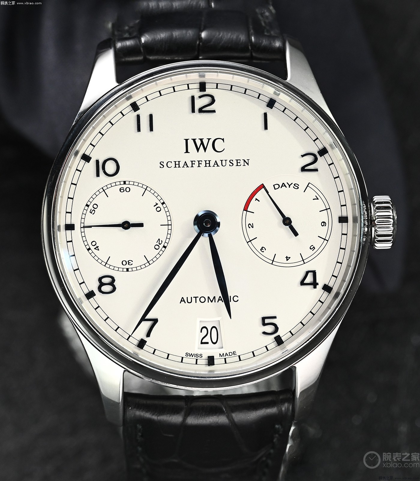 公价9万6,万国"正装之王",葡萄牙7日链