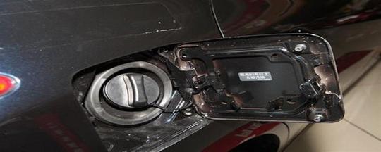 07年日产骐达油箱装多少升油