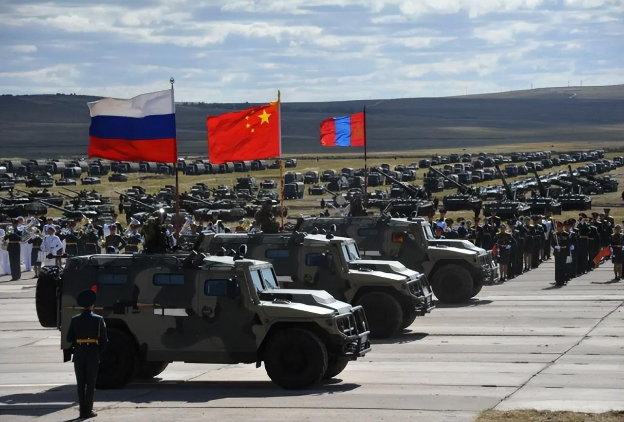 中俄联合军演2021日本图片