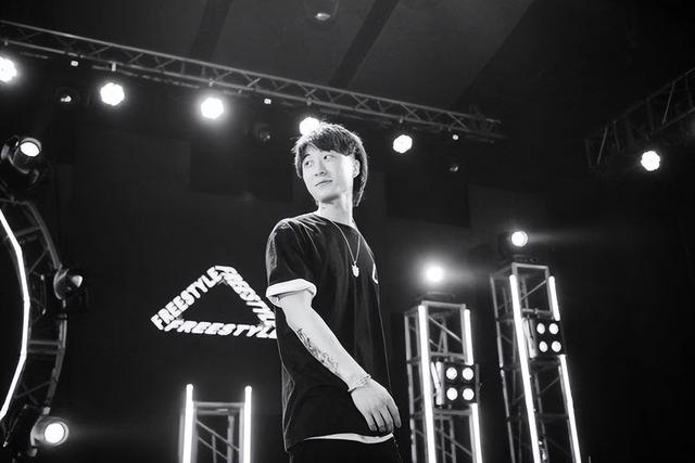 上山的人永远不要瞧不起下山的神——"贝贝"李京泽