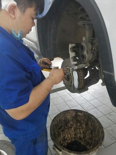 汽车刹车保养多少钱?