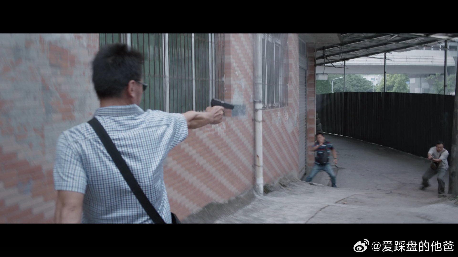 热播电视剧:我是刑警,重点拍了抓捕周克华,这家伙太凶残了,天网恢恢!