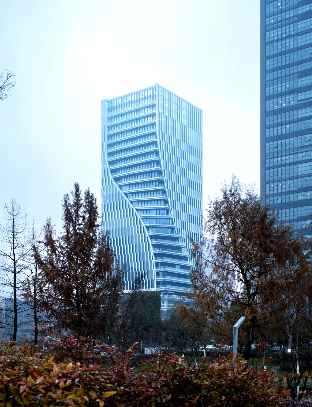 杭州临平金融科技大厦项目竣工,打造新地标建筑