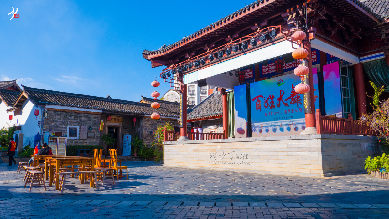 九华阁巷,赣州古城仅九户门楼的迷你小巷,因巷中藏一古阁而得名