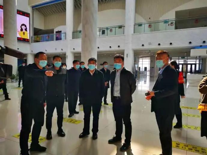 朱培吉副市长一行到崂山游客服务中心督导检查清明假期疫情防控,安全