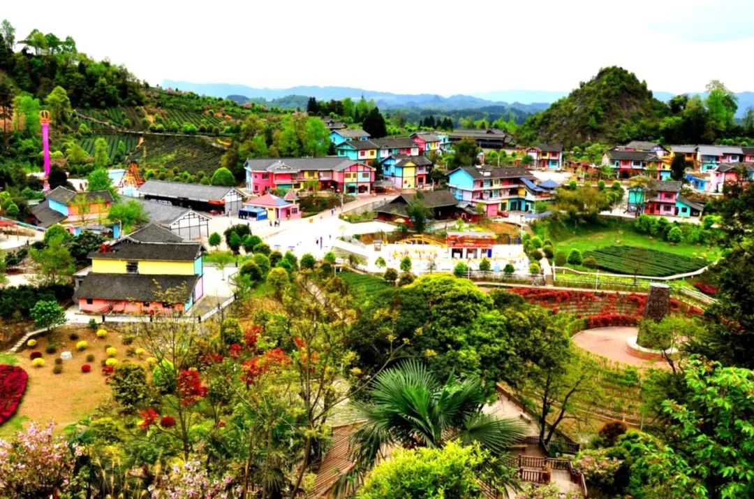 湄潭七彩部落:"远方的家"欢迎您!