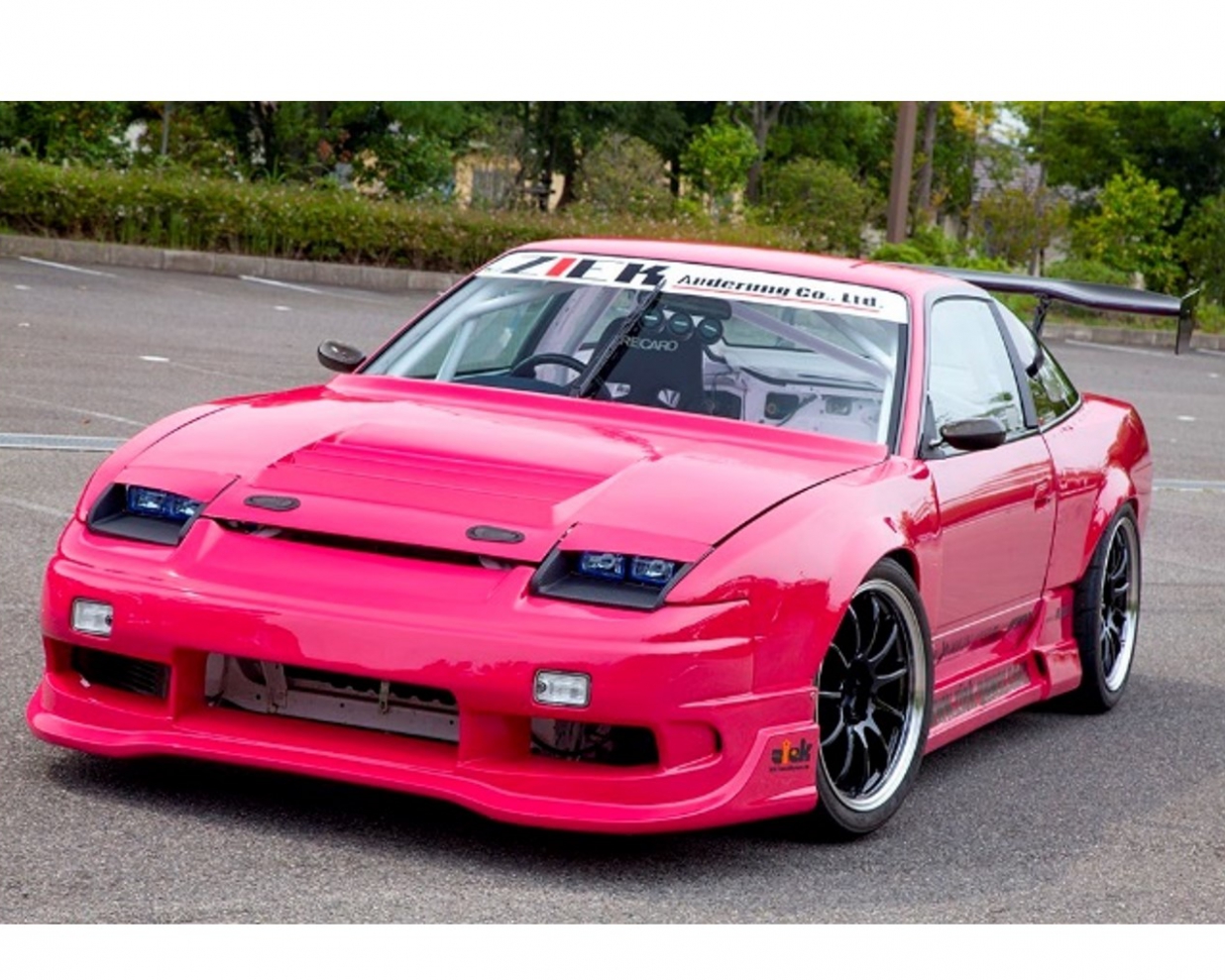 对于这台赛道版的日产silvia 180sx你了解多少呢