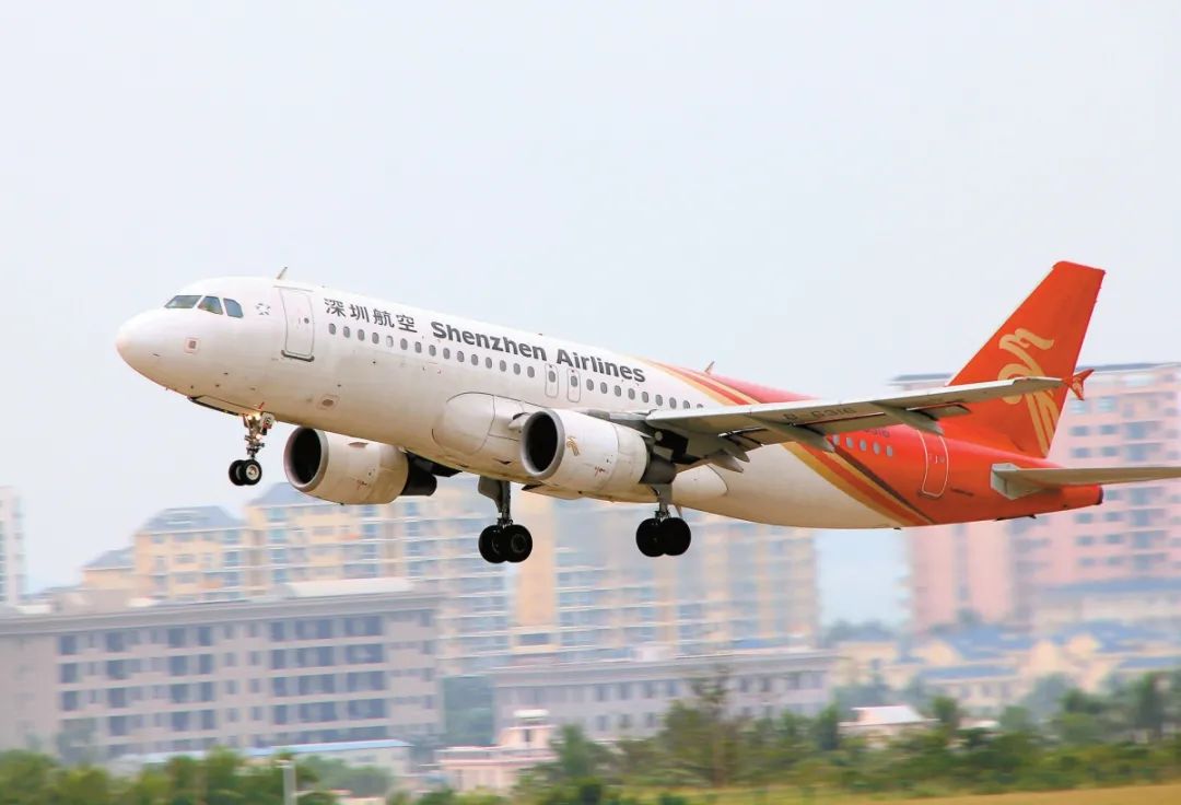 可起降世界最大客机!深圳机场三跑道上新了!