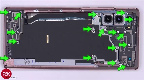三星note20拆机:内部密密麻麻,电池异常难取