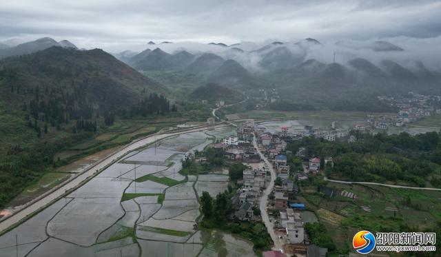 城步茅坪镇金兴村获"省级美丽乡村示范村"殊荣