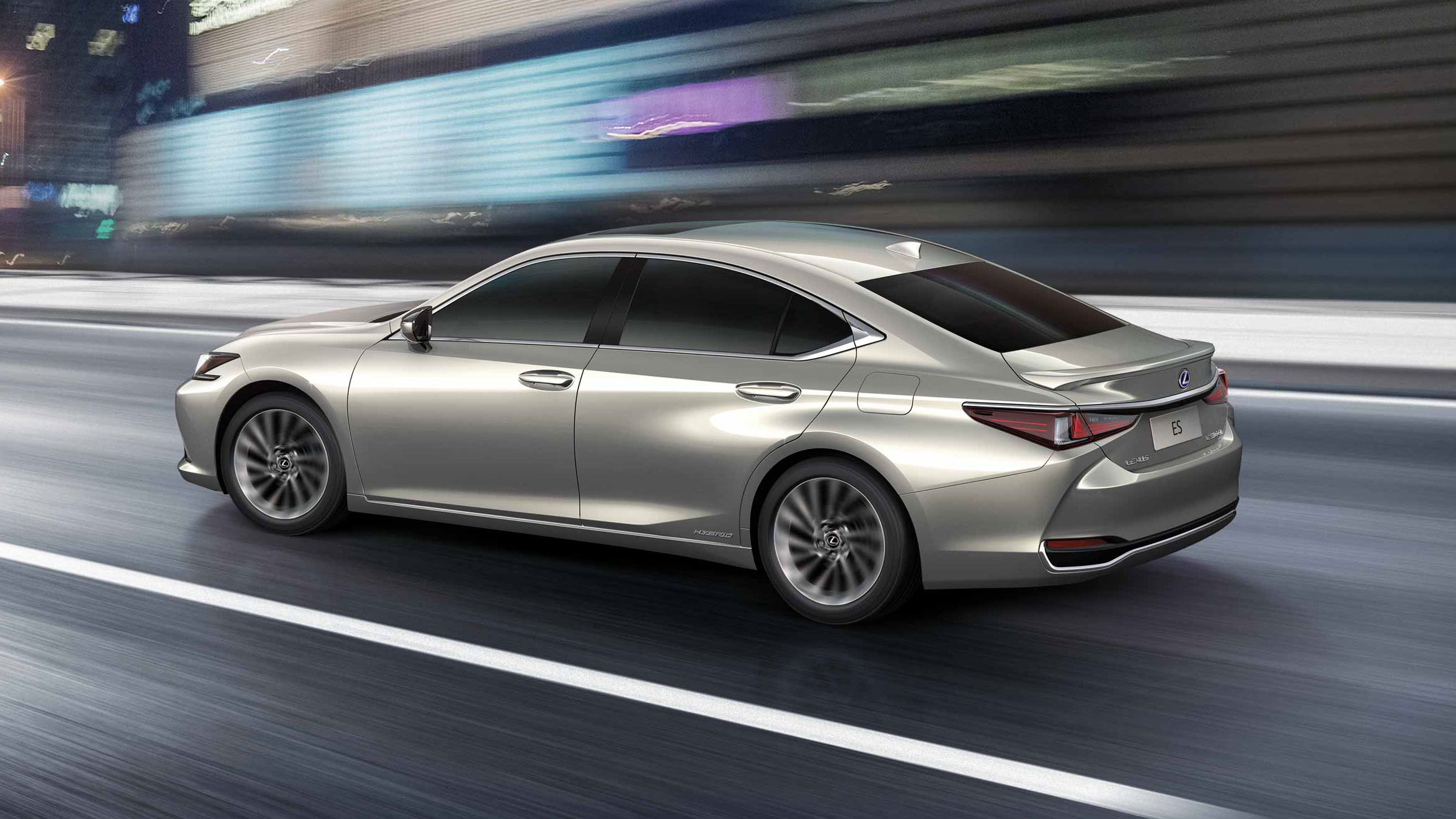 雷克萨斯es200喜欢可以买 但不值得推荐 中高端家轿怎么选?