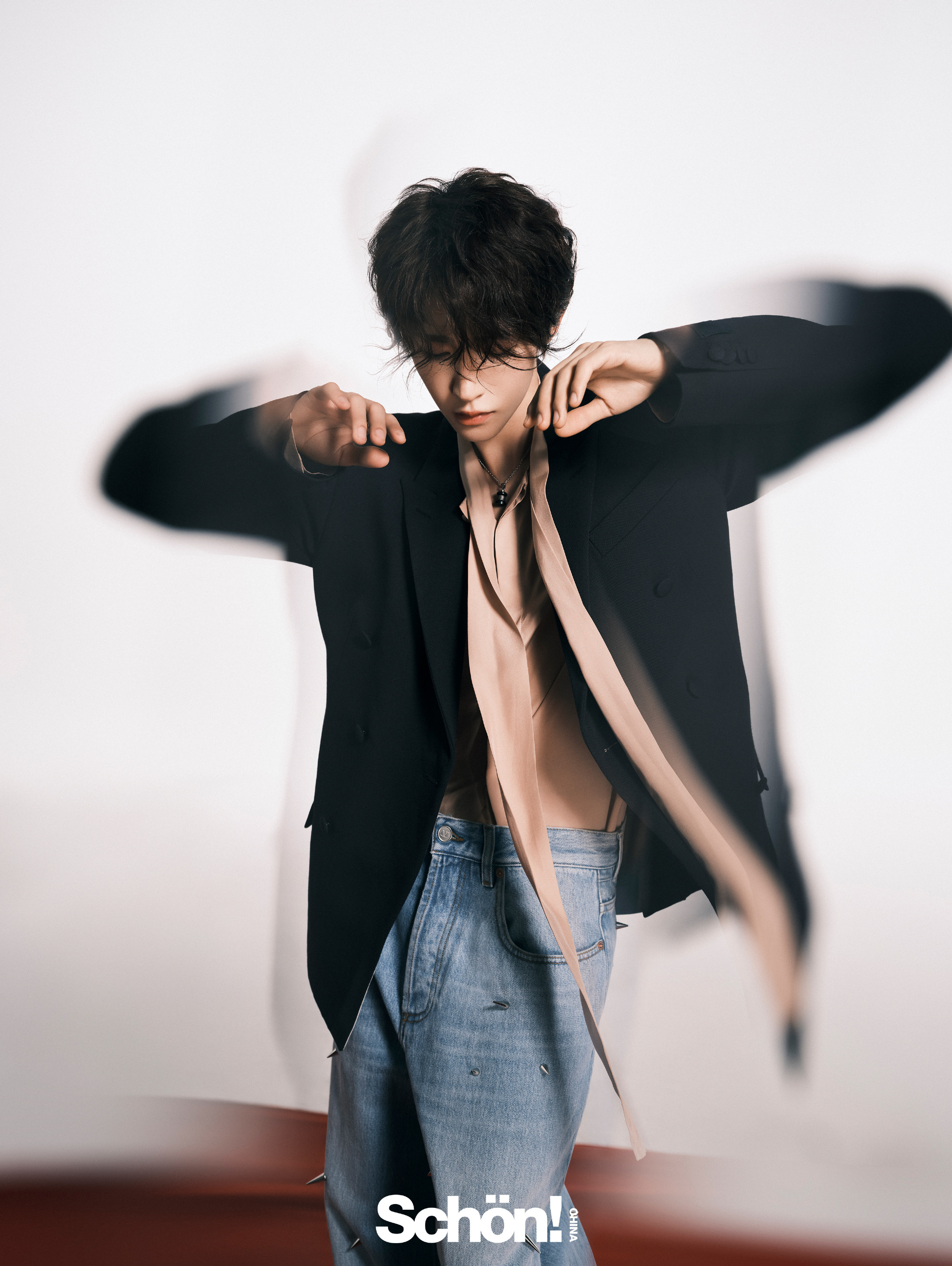 丨刘宇《schon》中文版杂志内页大片释出啦