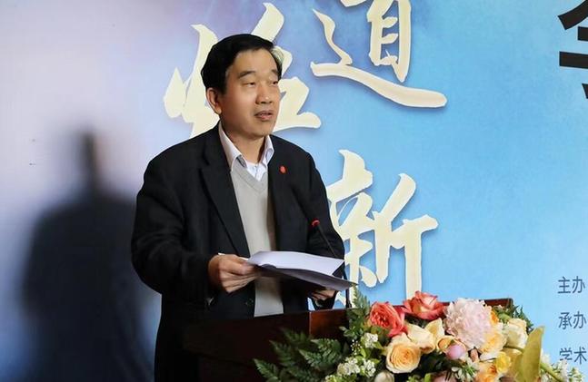 "雅道焕新——李纯博书法展"在北京民族文化宫开幕