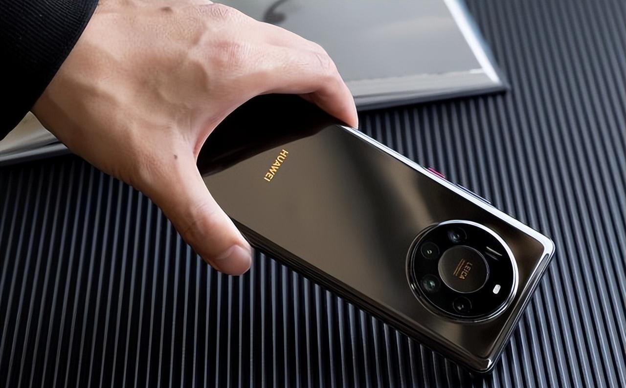 限时抢购!华为麒麟9000芯片,5g网络,256gb 存储空间直降4400