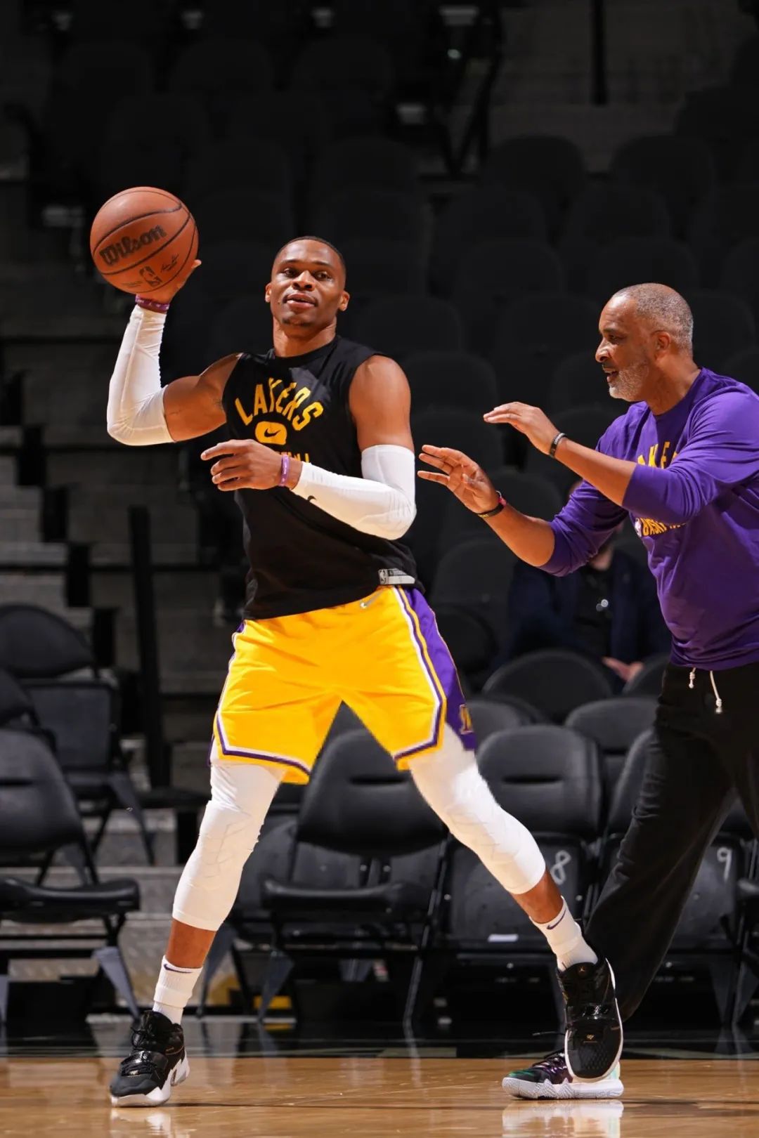 russell westbrook 33岁