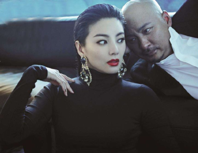 43岁的黄奕和33岁的张雨绮:中年离异女性,到底该拼事业还是拼爱情?