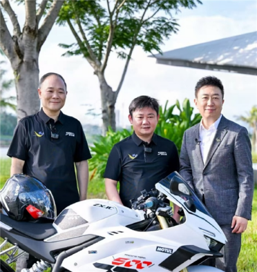 欧美日垄断整整37年！李书福、张雪达成合作意向：将推进WSBK赛事在中国举办