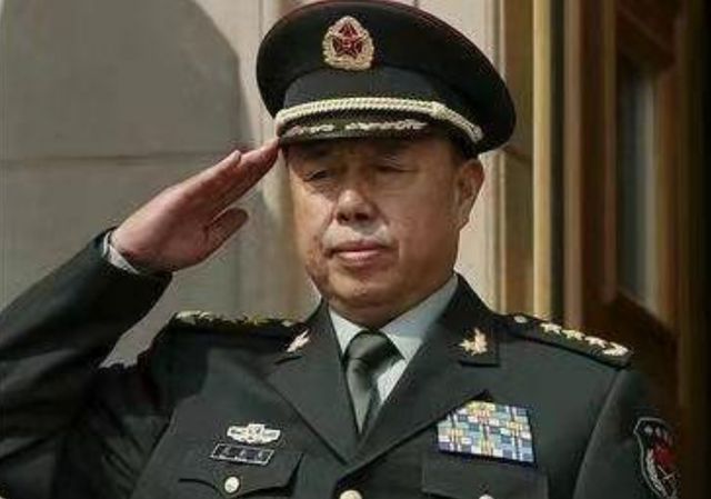 他曾担任十六军的军长,61岁成上将,65岁官至副国级,今年76岁了