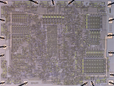 极客的浪漫：Intel传奇i8008史上最清晰图像！216张显微照片合成