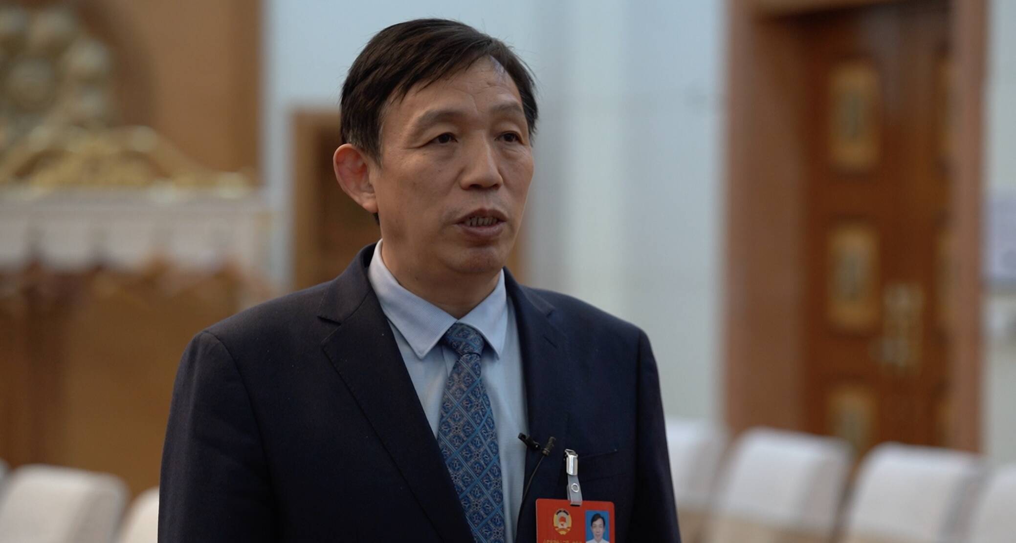 真知灼见现场声|省政协委员刘德军:发行债券回购积压房源 建设大数据