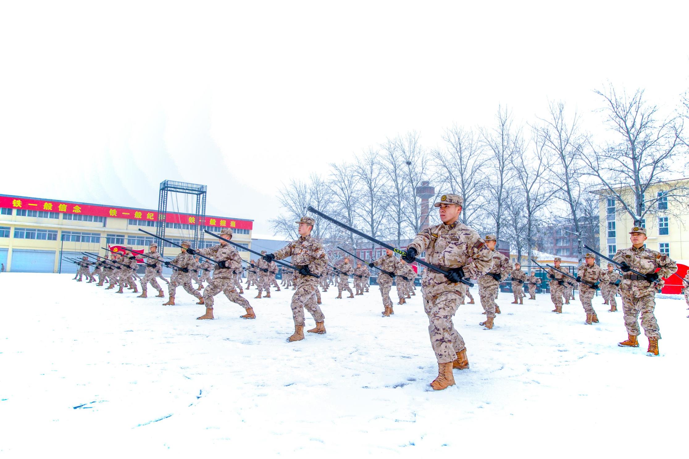 组图|冬季大练兵,战斗力拉满!