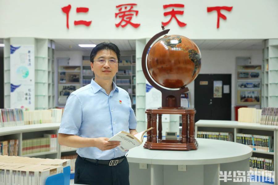 走近行业领军人才|青岛二中校长王先军从教25年,保持多个"最年轻"纪录