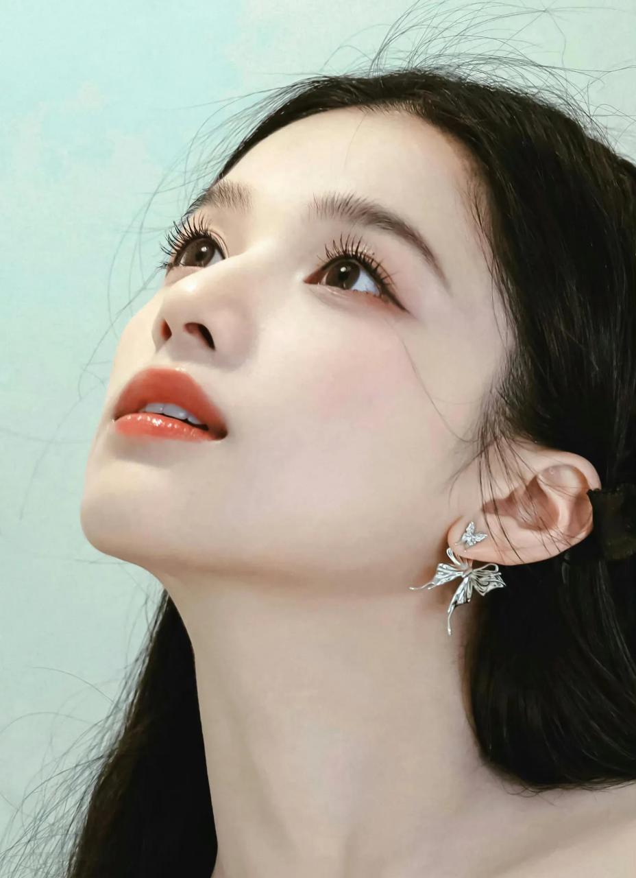 张婧仪这组照片好看!