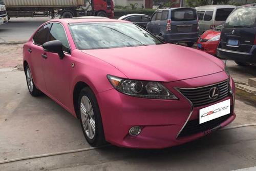 雷克萨斯粉色跑车的市场行情**雷克萨斯品牌中的粉色跑车,尤其是lfa