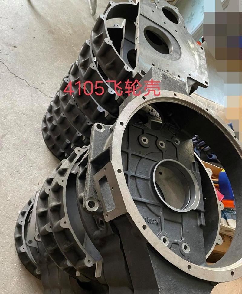 飞轮壳,英文称作flywheel,是汽车领域中一个至关重要的组件,其核心