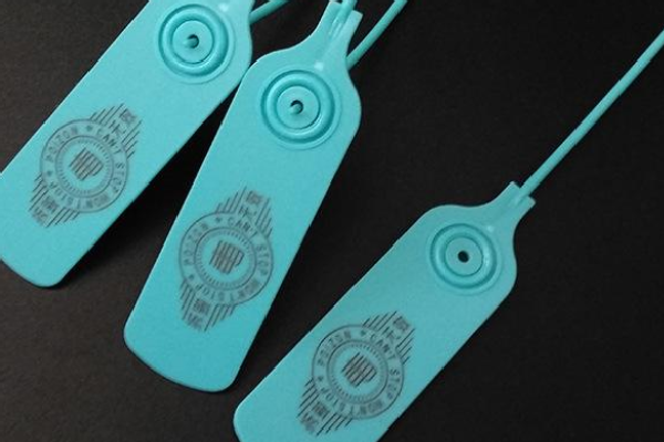 得物吊牌怎么拆?