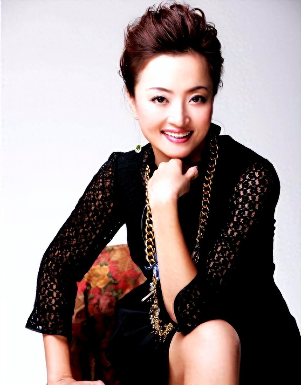 知名女演员原华:与央视名嘴沙桐离婚后,嫁圈外人生一子幸福美满