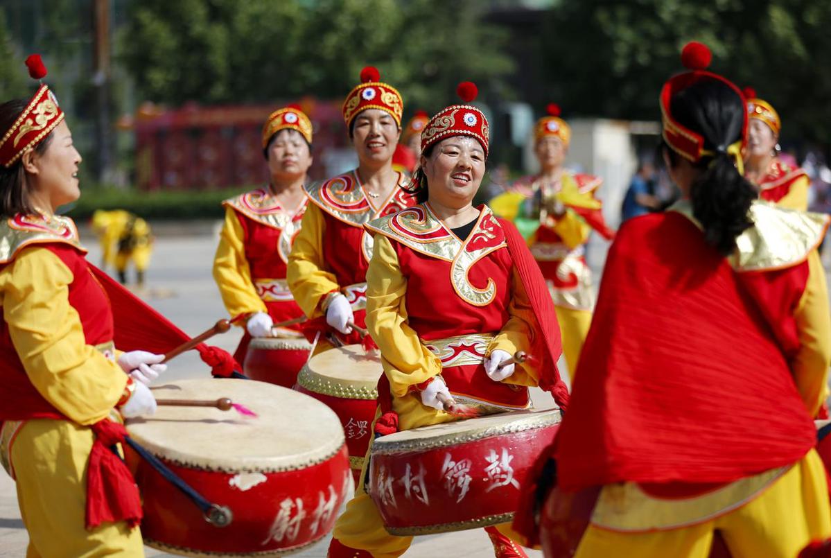 山西襄汾:威風鑼鼓大賽 點燃夏日激情