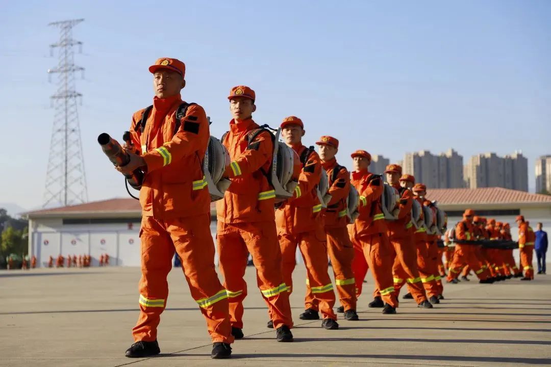新训动态丨蹄疾步稳全方位巩固新消防员教育训练质效