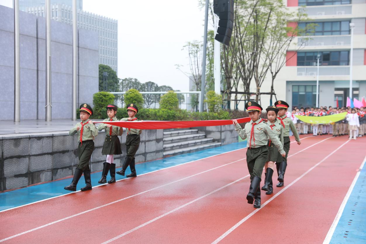 重庆金山小学对口中学图片