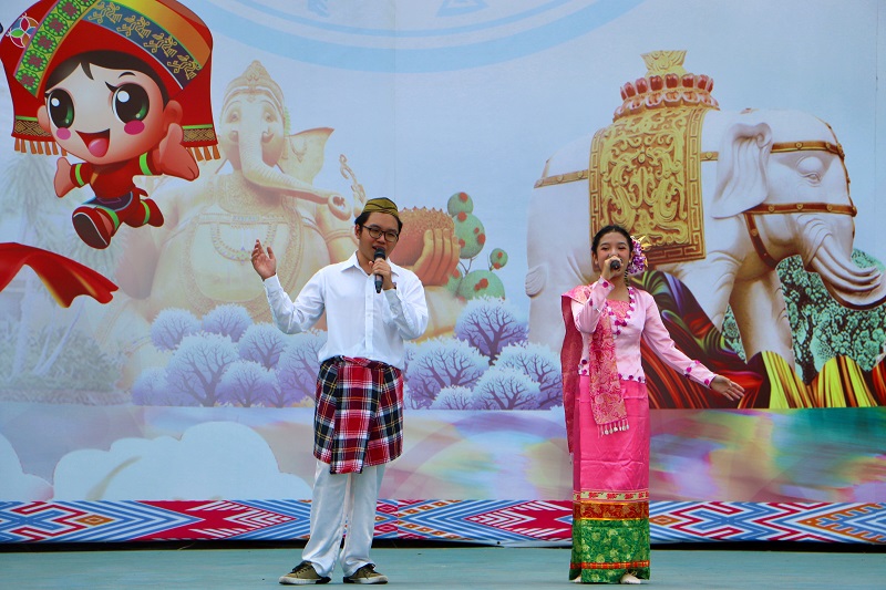 广西华侨学校第四届东盟国际美食节成功举办