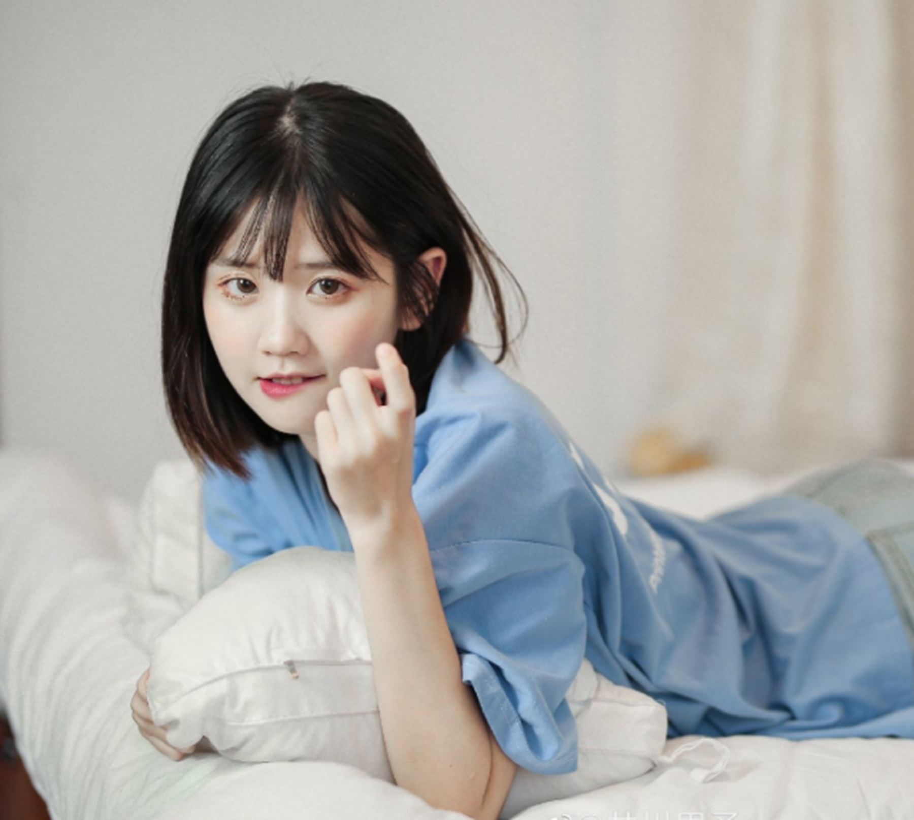 井川里予怎么火起来的,她是日本人吗