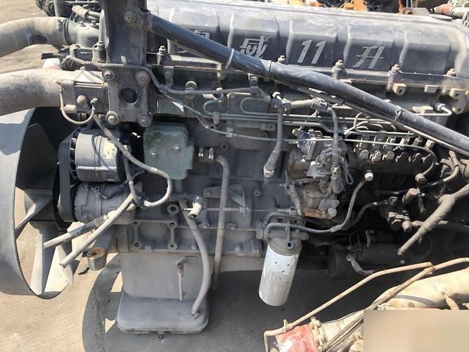 解放j6发动机钢印在什么位置?