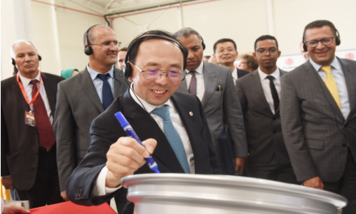 2022年度河北省科学技术突出贡献奖获得者徐佐:"灯塔工厂"领路人