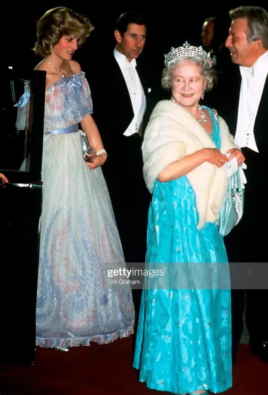 活了101岁的伊丽莎白王太后,真的是英国王室的镇海神针!