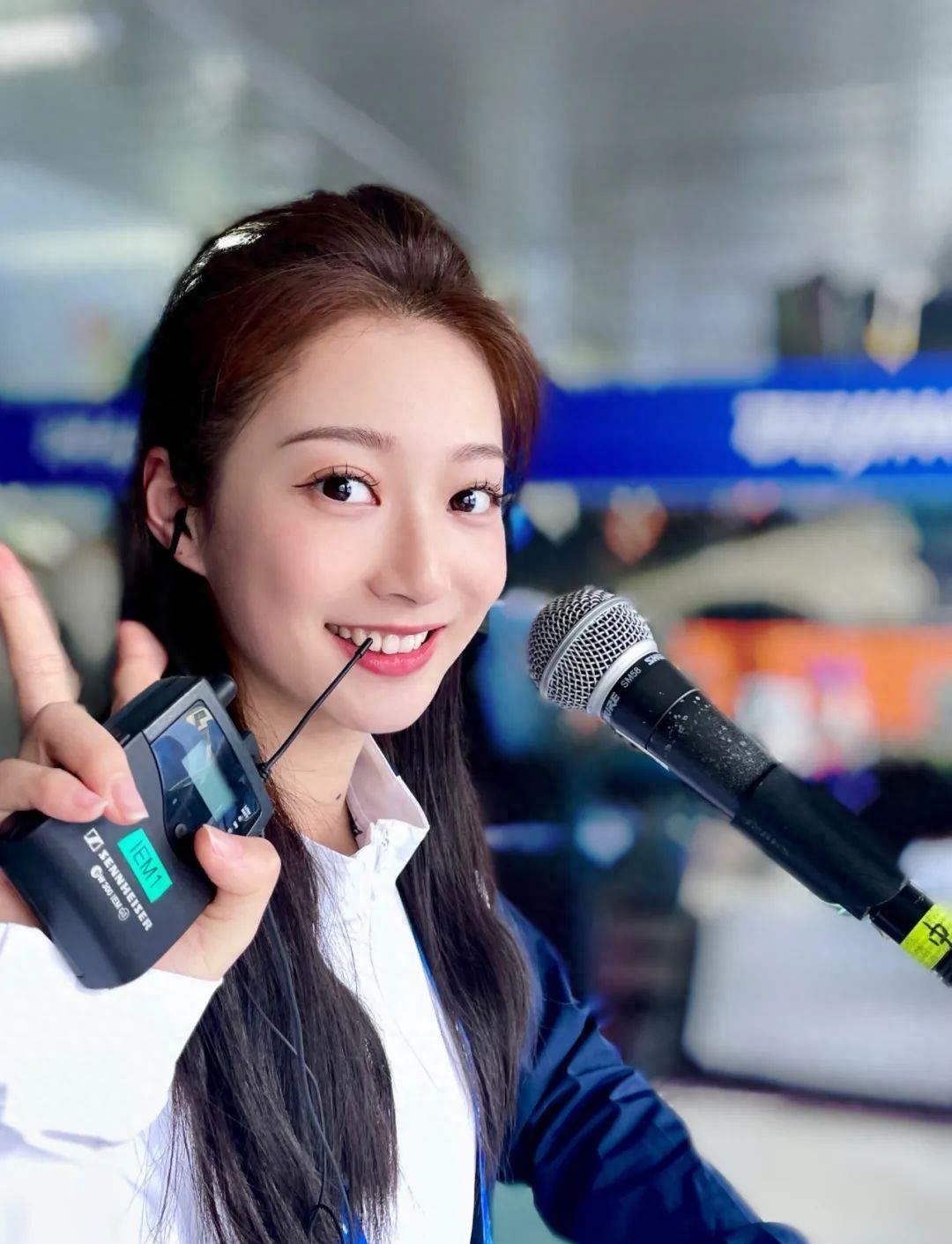 亚运会惊艳主持人!复旦美女冯琳让网友直呼"太养眼"