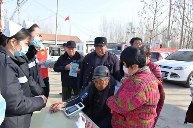 家门口就能免费看病 汶上县南站街道开展义诊进乡村活动
