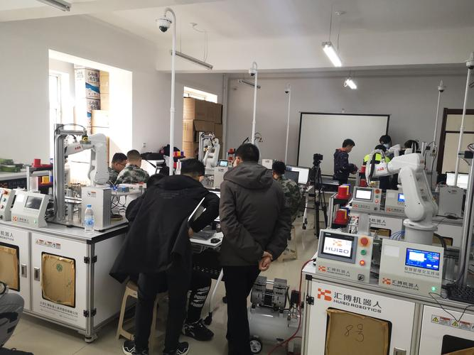 镇海职教中心家长会:携手共促学生幸福成长