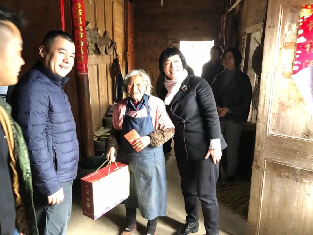 巾帼心向党 争做最美奋斗者|万晓燕:科技创新促发展 回馈社会暖人心